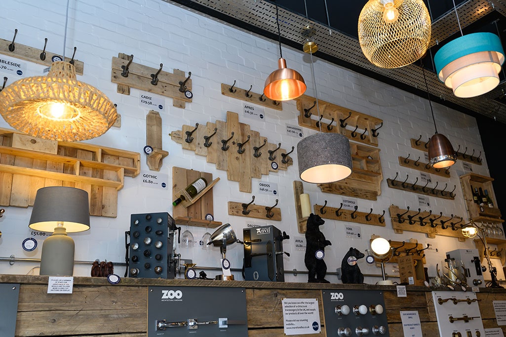 Lighting at More Handles