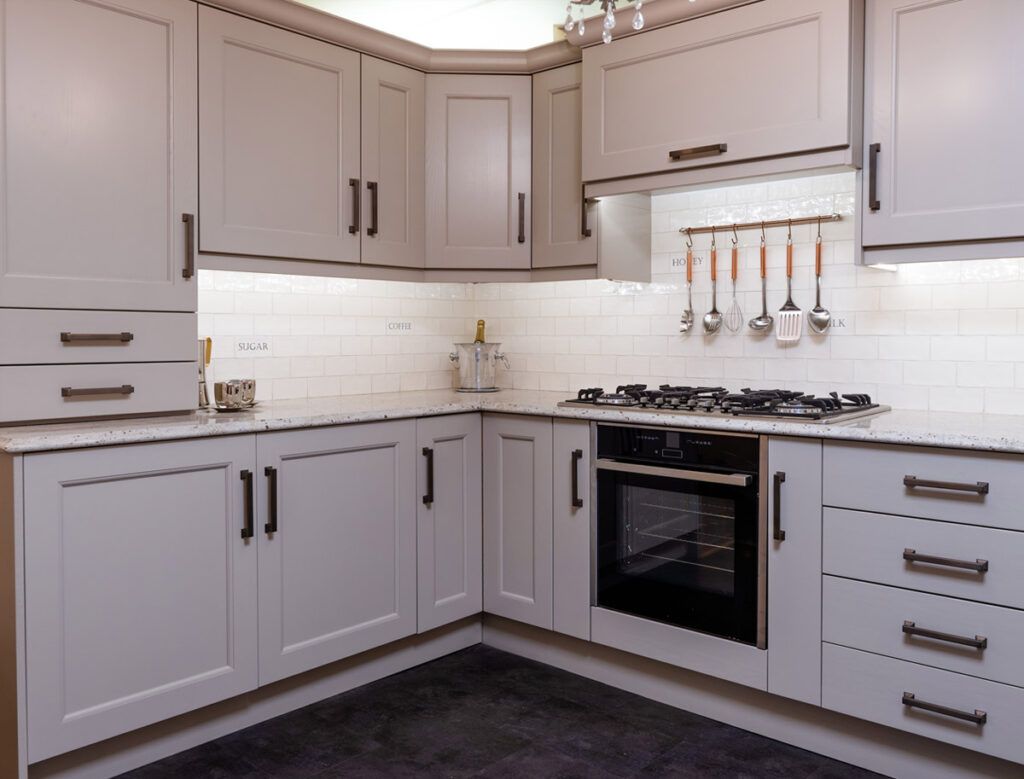 Top Guide To Choosing Kitchen Cupboard Handles