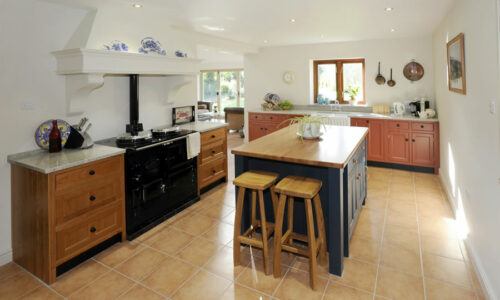 Natural Wooden Handles & Cupboard Knobs