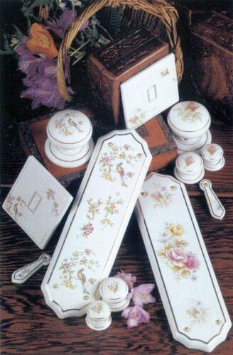Quality English Porcelain & China Door Handles & Knobs
