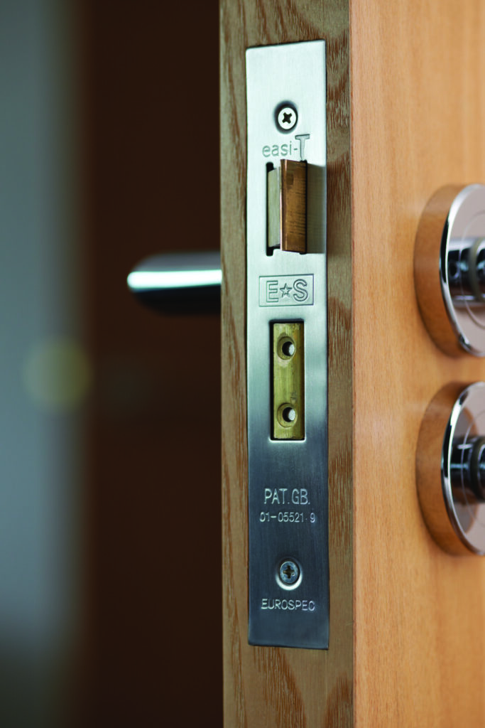 Eurospec Easi-T Bathroom lock | Types of bathroom lock guide | More Handles
