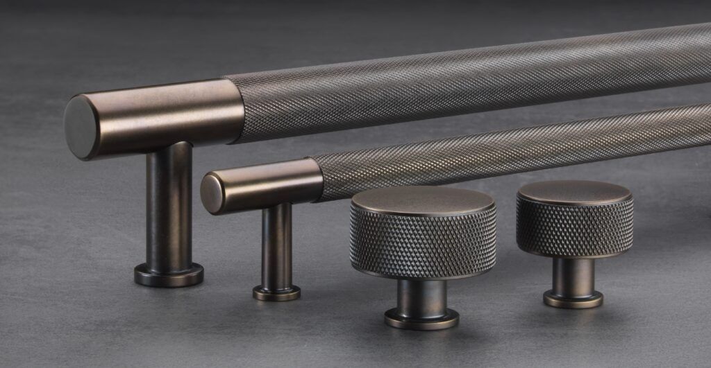 Knurled Cupboard Handles and Knobs in Bronze