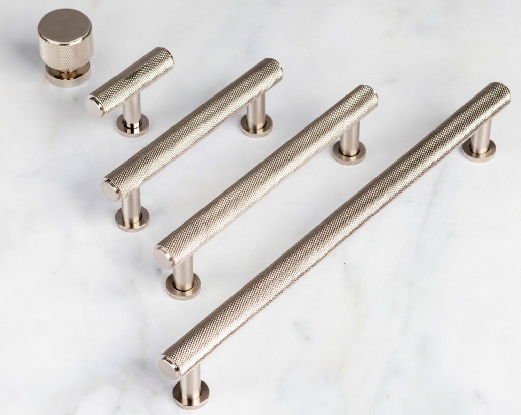 Knurled Handles for an Industrial Look | More Handles
Next Day Delivery on Frelan Burlington Piccadilly