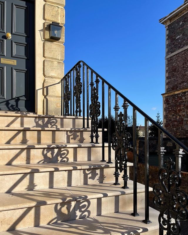 Life on Miles Fron Entrance, Victorian Townhouse