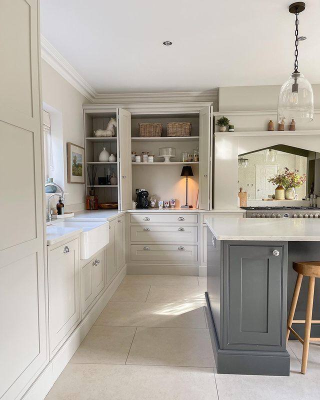 @insidenumber5's Grey and white Modern Country Kitchen featuring Polished Chrome Cup Handle and Knobs