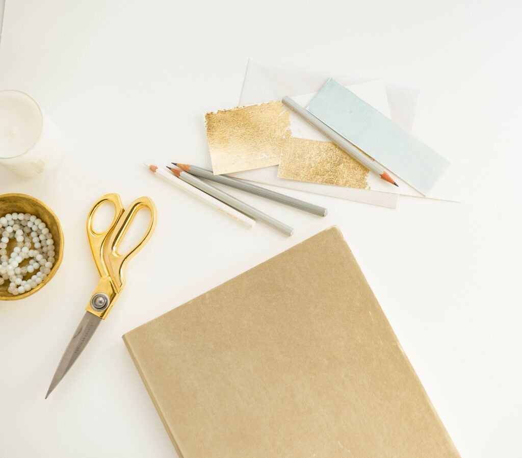 How to make a mood board | More Handles